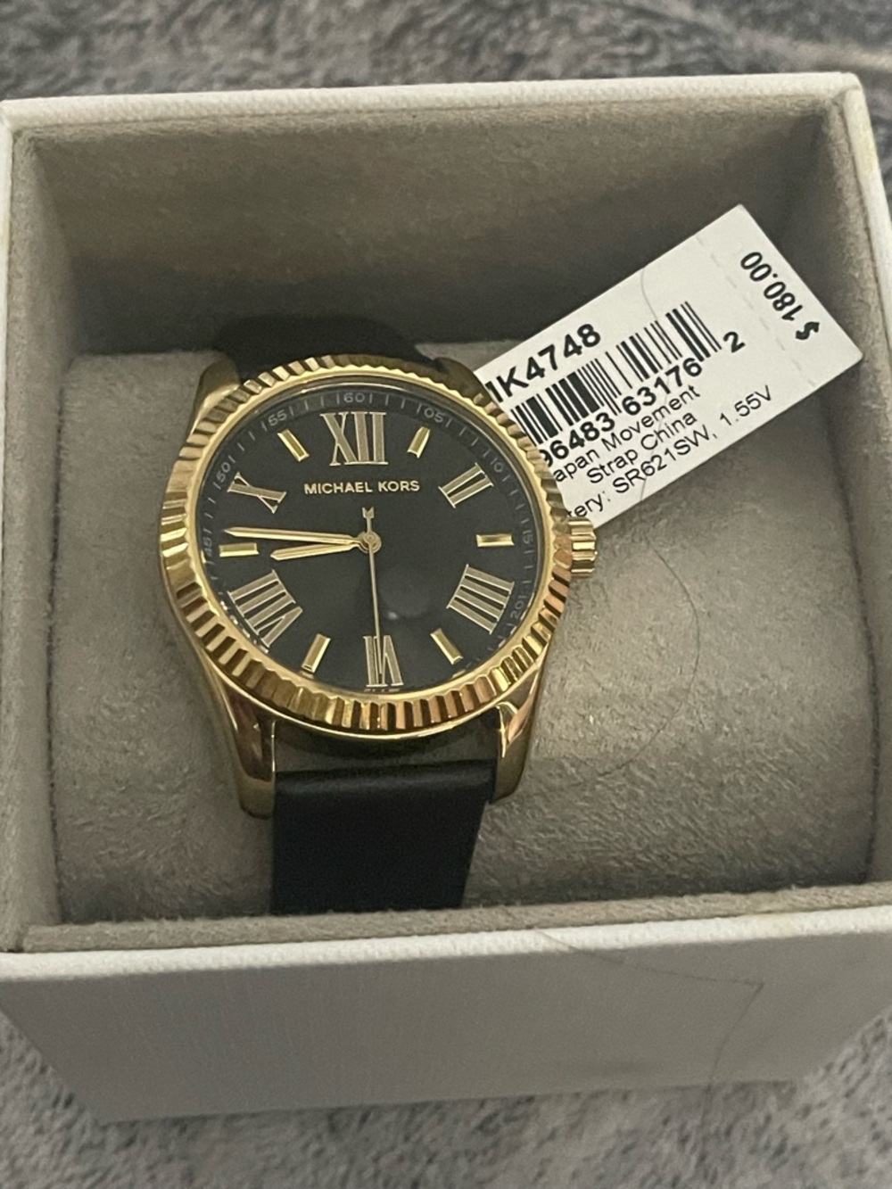 Michael Kors Gold-Tone Lexington Leather strap Stainless Steel Watch Case - Picture 10 of 10